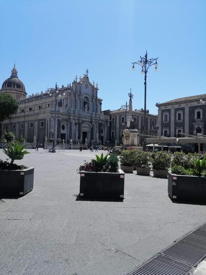 Suite I Biddizzi Da Sicilia Catânia Exterior foto
