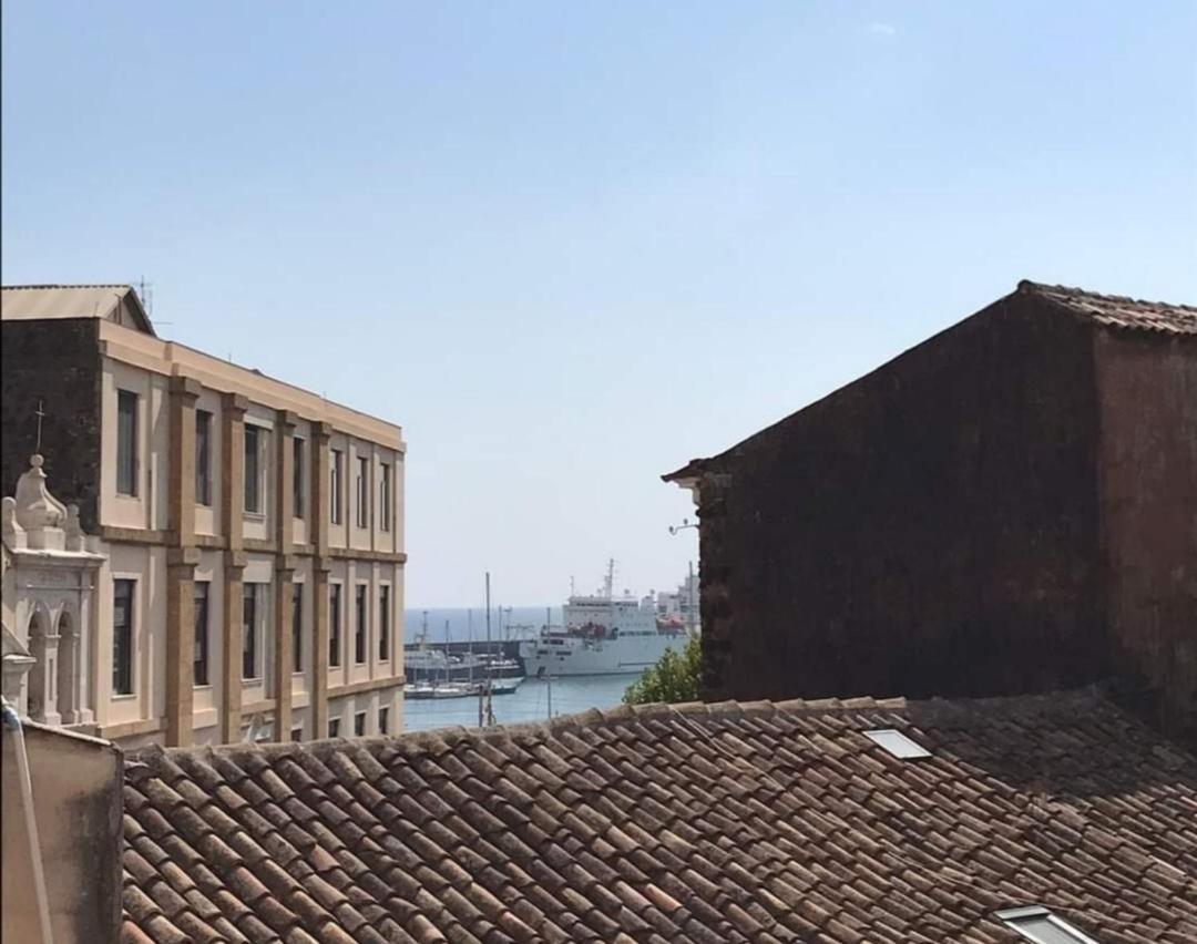 Suite I Biddizzi Da Sicilia Catânia Exterior foto